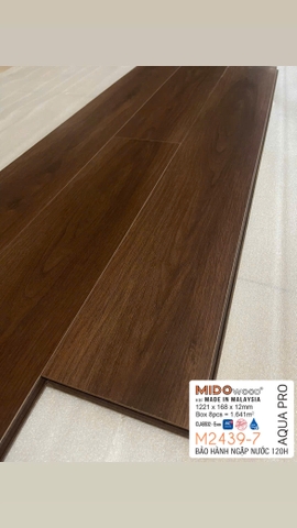 Sàn gỗ Mido Wood M2439-7 Aqua Pro lát thẳng 12mm