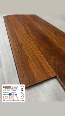 Sàn gỗ Mido Wood M2439-9 Aqua Pro lát thẳng 12mm