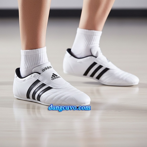 Giày Tập Võ Taekwondo Adidas - Thiết Kế Chuyên Dụng, Êm Ái
