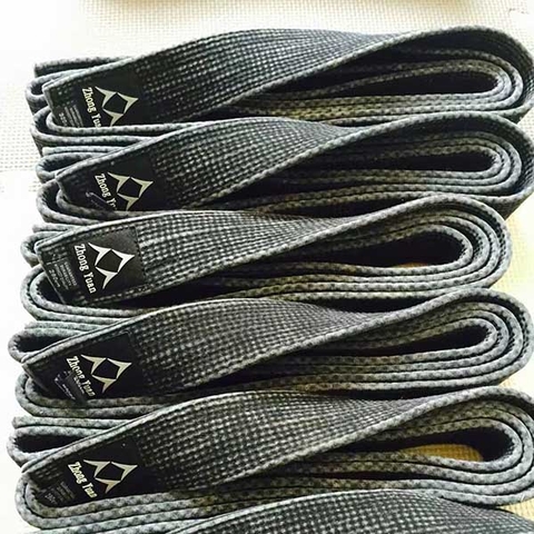 Đai Đen Bạc Màu Võ Thuật Phong Cách Cổ Điển (Bản 5cm) | Giá Sỉ & Lẻ