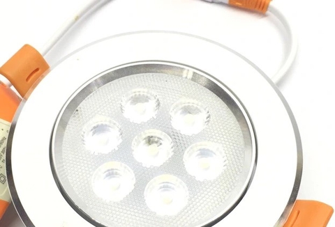 Đèn led downlight âm trần 7w (GBV-D704)