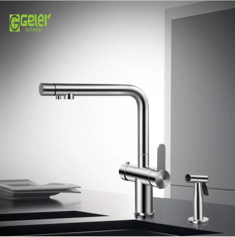 Vòi rửa bát Geler GL 3063 nóng lạnh, có thêm đường nước RO và vòi xịt vệ sinh chậu.