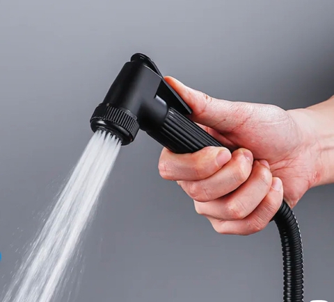 Vòi xịt vệ sinh CLEANMAX màu đen - VX69