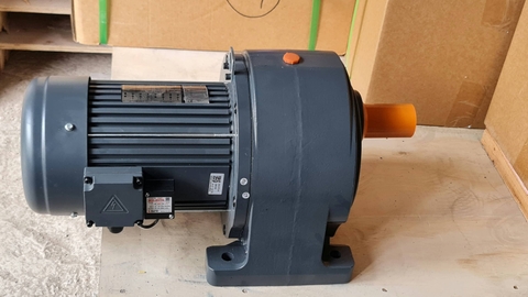 Động cơ giảm tốc HPG gần phanh tú