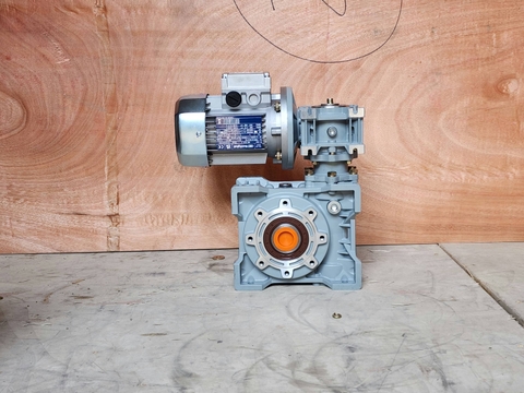 Động cơ giảm tốc MNRV40 MNRV90