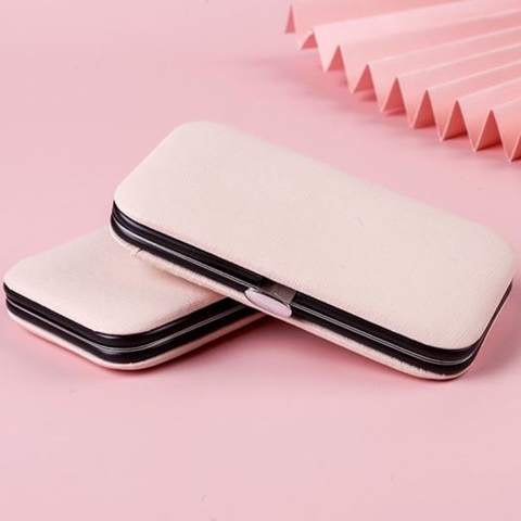 Bóp dụng cụ làm móng cá nhân 18 món hồng [BH: NONE]