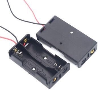 Hộp nhựa đựng 2 pin AA có dây dẫn