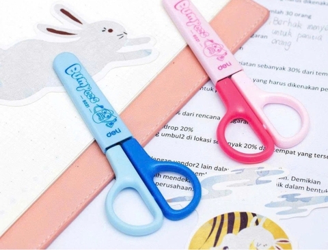 Kéo học sinh có nắp đậy DL6021 [BH:None] 1l1