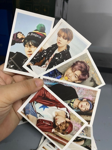 Hộp 30 lomo card nhóm nhạc Hàn Quốc nổi tiếng BTS [BH: None] / pktn sale