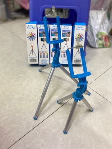 Giá đỡ Chân máy chụp ảnh 3 chân ngắn, kéo dài được 2 kích thước mini Selfie Flexi Pod / pktn sale