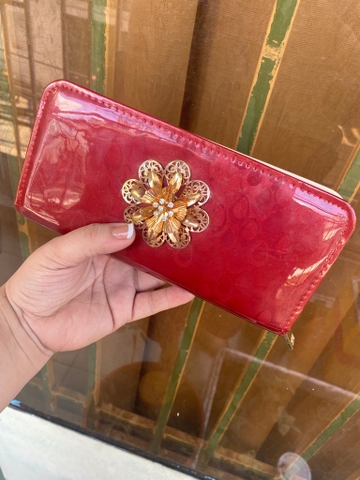 Ví bóp cầm tay họa tiết hoa nổi size 20cm