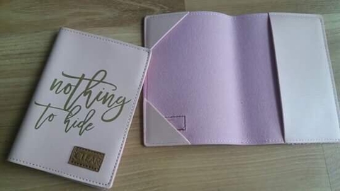 Bóp Ví kẹp giấy tờ Clear màu hồng NOTHING TO HIDE [Test]