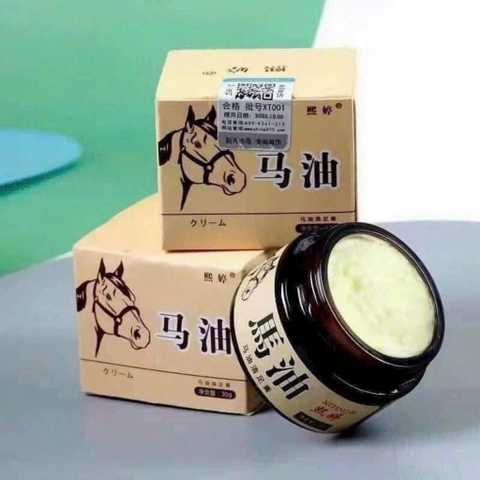 Kem bội trị nứt gót, nứt nẻ tay chân dưỡng ẩm da chân Con Ngựa [BH: NONE]