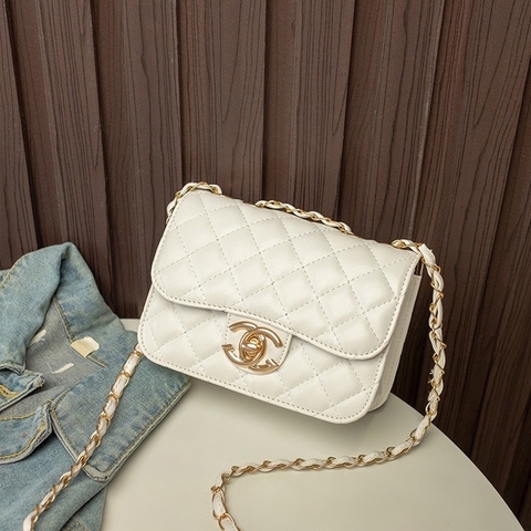 Túi xách mini, ví cầm tay dây xích size 12.5 x 16.5cm