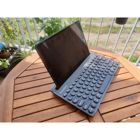 Bàn phím Bluetooth Simetech KB700 không dây cho Laptop / iPad / Điện thoại, kết nối được cùng lúc 3 thiết bị chính hãng [BH 1 năm] / pktn sale