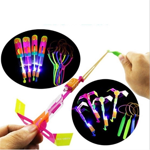 Ná bắn chong chóng xoay có đèn led cho bé