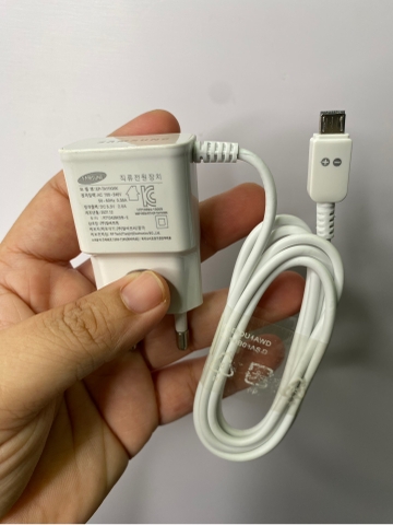 Bộ sạc nhanh 5V2A Micro liền dây xuất Hàn
