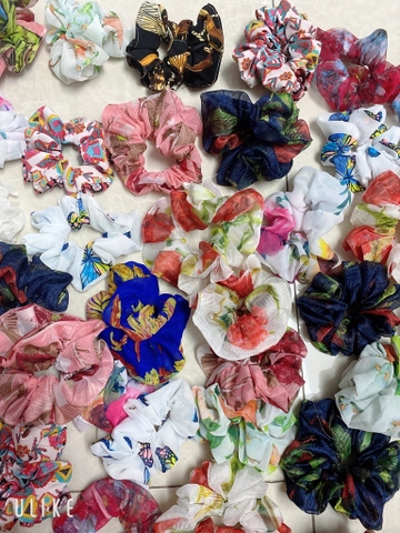 Combo 2 buộc tóc Voan loại tốt có vắt sổ từng cái, thun thái bên trong siêu chắc chắn [BH: None] / pktn sale