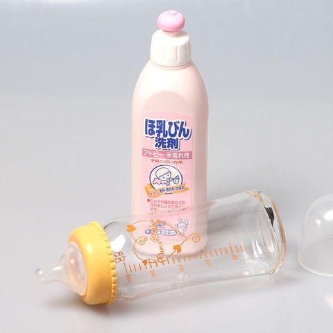 Chai nước rửa bình sữa Kose 300ml Nhật [BH: None]