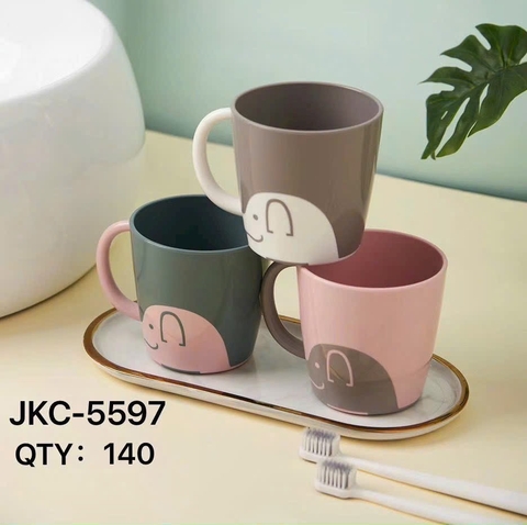 Cốc nhựa, ly đựng nước đánh răng, ly uống nước cho bé có tay cầm phối 2 màu siêu xinh [BH: NONE] 1l9c8