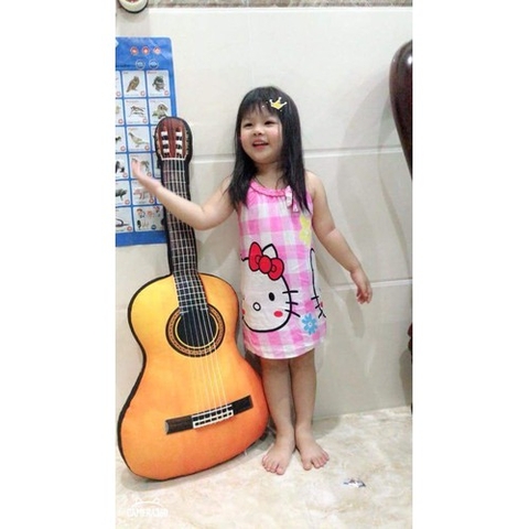 Gối ôm 3D hình cây đàn siêu dễ thương cho bé / pktn sale