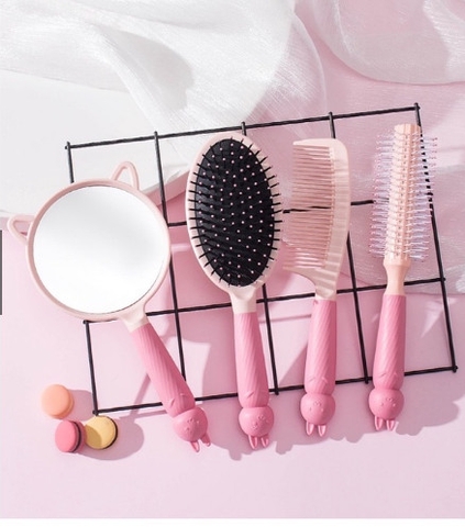Set gương lược chải tóc 4 món, tay cầm hình thú kute gỡ rối tiện lợi [BH: NONE]