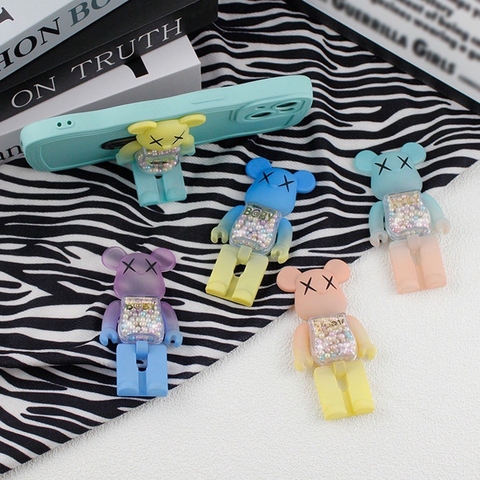GIÁ ĐỠ ĐIỆN THOẠI HÌNH GẤU BEARBRICK CUTE NEW 2024- nhiều màu ngẫu nhiên ko lựa [BH: NONE] / pktn sale