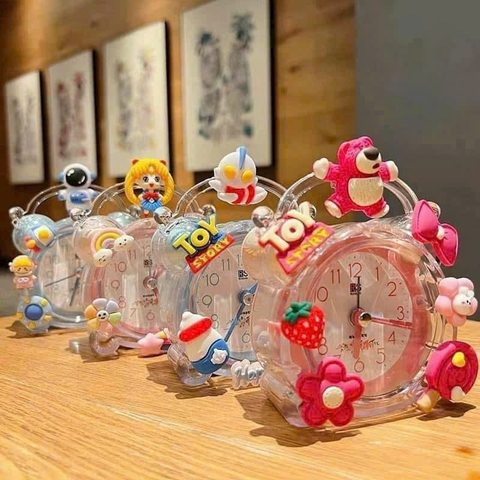 Đồng hồ báo thức Toy2025 TRONG SUỐT hoạt hình siêu xinh [BH: NONE]