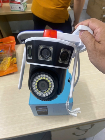 Camera ngoài trời YOOSEE 066 4 mắt 3 màn hình phiên bản ĐEN cao cấp