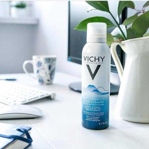 Xịt Khoáng Duỡng Ẩm Vichy 150ml
