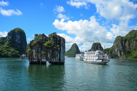 HOT TOUR VINH- HẠ LONG 2 NGÀY 1 ĐÊM