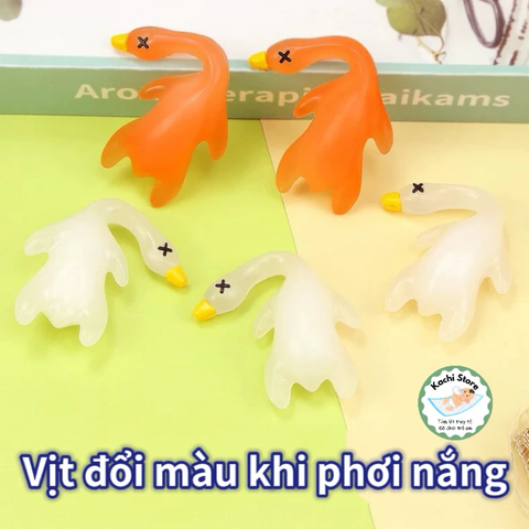 Móc Khoá Vịt Quay Đổi Màu Vui Nhộn, Móc Khóa Sáng Tạo Đồ Chơi Vô Tri