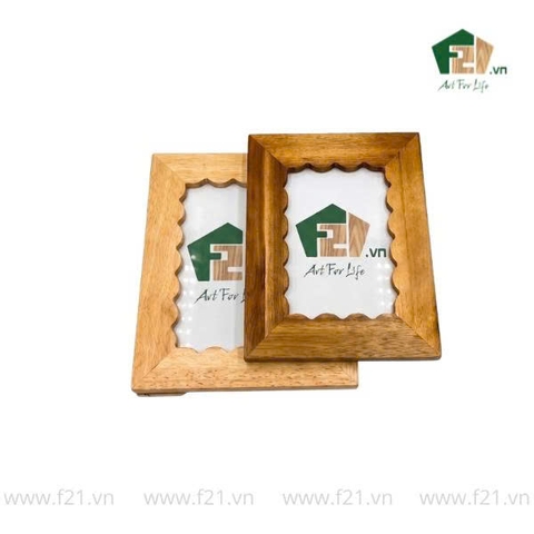 Khung hình chữ nhật gỗ viền lượn sóng mềm mại