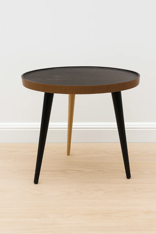 Bàn tròn sơn mài 3 chân