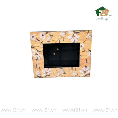 Khung hình chữ nhật gỗ hoạ tiết hoa văn cổ điển