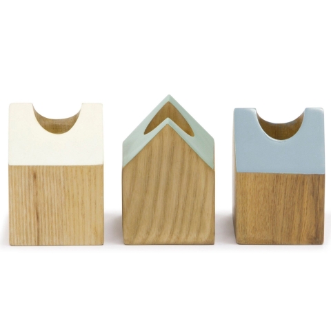 Giá đỡ nến hình ngôi nhà