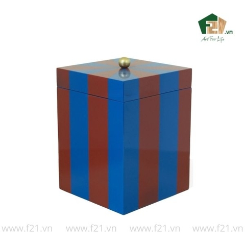 Hộp đựng chữ nhật sơn mài có núm tay cầm kim loại