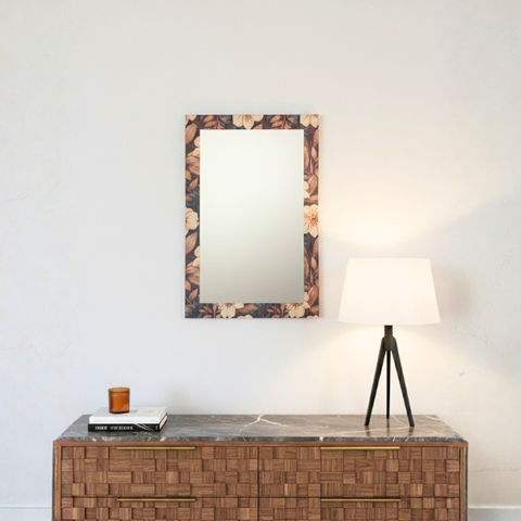 Gương treo chữ nhật sơn mài hoa văn nổi bật