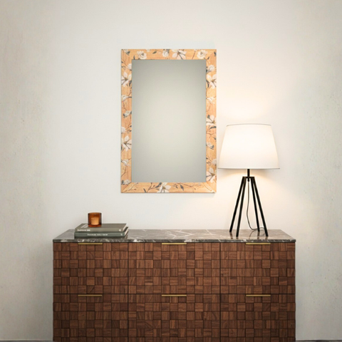 Gương treo chữ nhật sơn mài hoa văn nổi bật