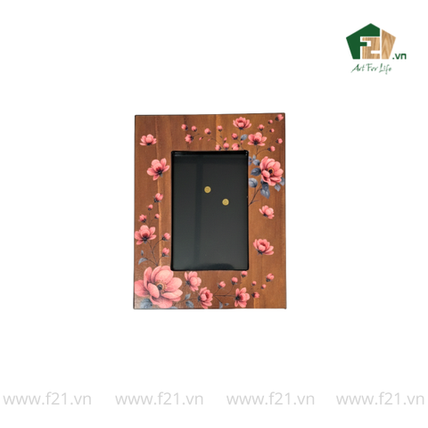 Khung hình chữ nhật gỗ hoạ tiết hoa văn cổ điển