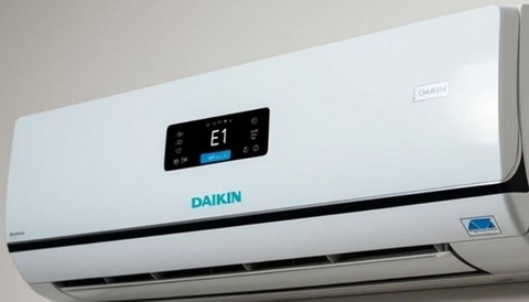 Mã lỗi E1 điều hòa Daikin là gì? Nguyên nhân và cách khắc phục