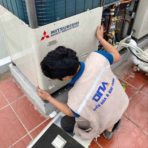 Dịch Vụ Bảo Dưỡng Vệ Sinh Điều Hòa Âm Trần Nối Ống Gió Tại Hà Nội