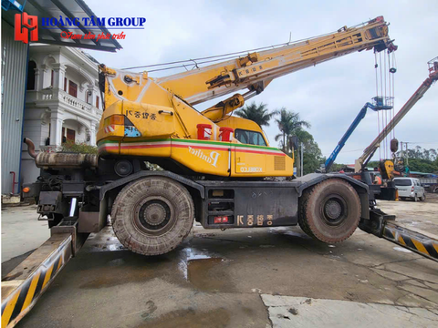 Cho Thuê Cẩu Kobelco - 25 Tấn