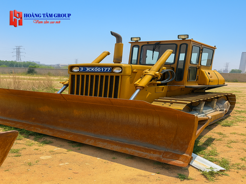 MÁY ỦI KOMATSU D50A-16 - ĐỜI 2011 - NHẬP KHẨU TRUNG QUỐC