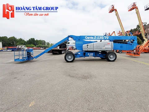 Xe Nâng Người Boom Lift GENIE Z-135/70 - Chiều Cao Làm Việc 43m - Đời 2007