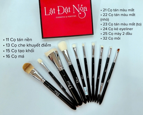 Cọ DIOR ( no box )