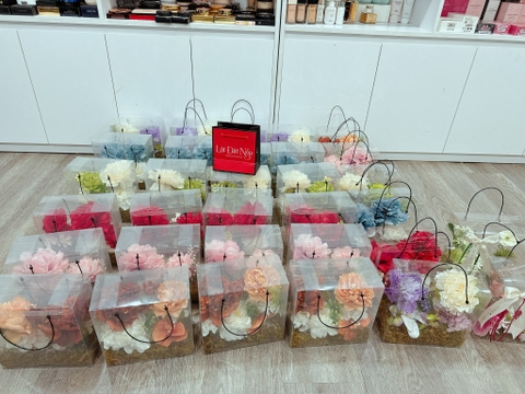 Hộp Hoa Lụa 20x20x10