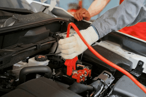 Bí mật về tuổi thọ ắc quy ô tô: Khi nào cần thay ắc quy để xe vận hành mượt mà?