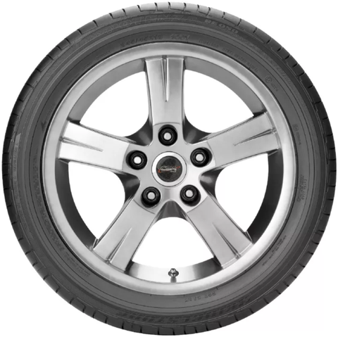 Lốp Bridgestone 225/50R17 Potenza RE050 (RFT chống xịt)