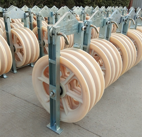 Puly kéo dây điện đường kính 320x80mm 3 rãnh